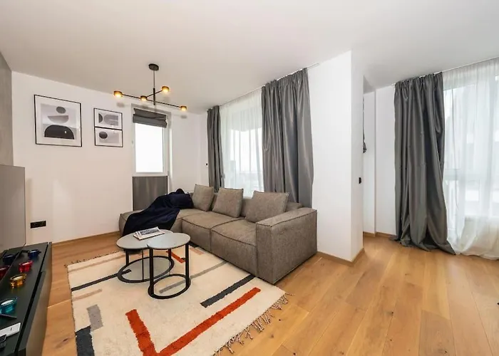 Vitosha With Parking Apartment